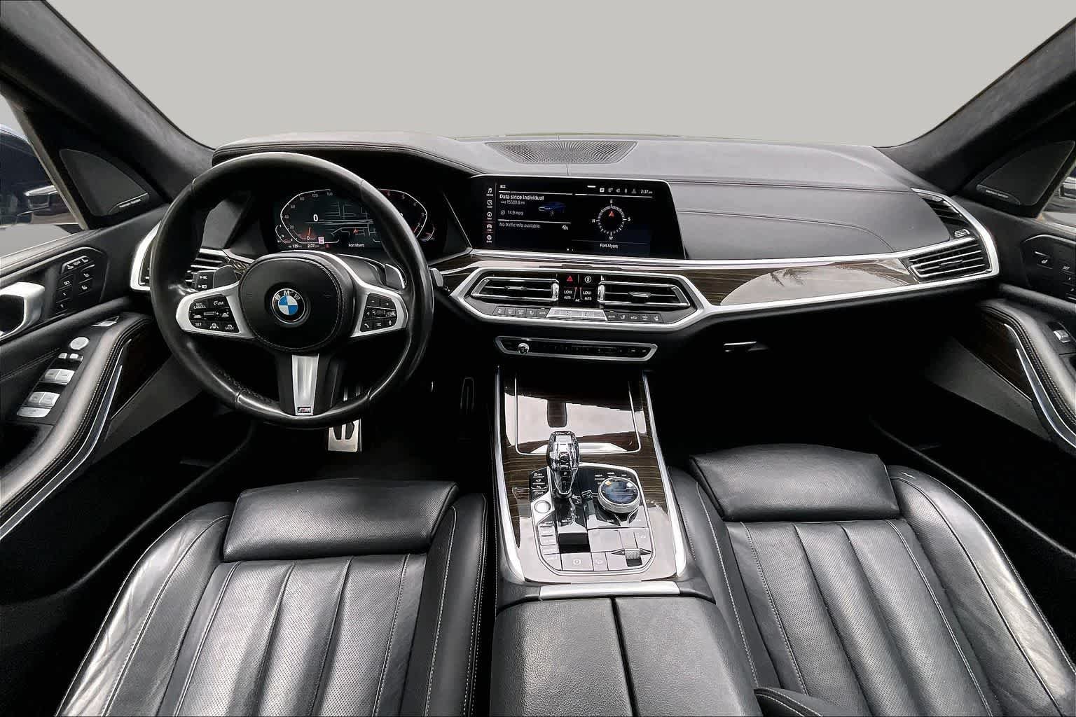 Used 2019 Phytonic Blue Metallic BMW xDrive50i image 15