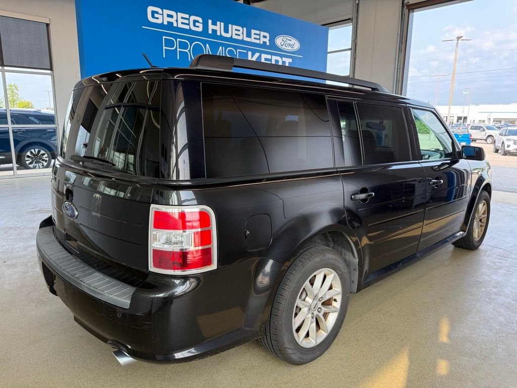 Used 2014 Black Ford SE image 6