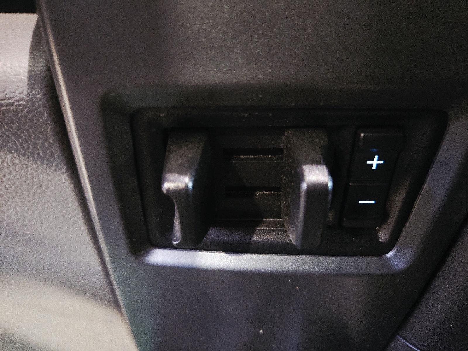 Used 2020 Magnetic Ford XLT image 36