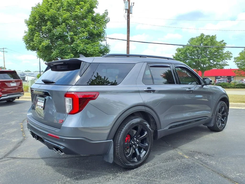 Used 2023 Gray Metallic Ford ST image 2