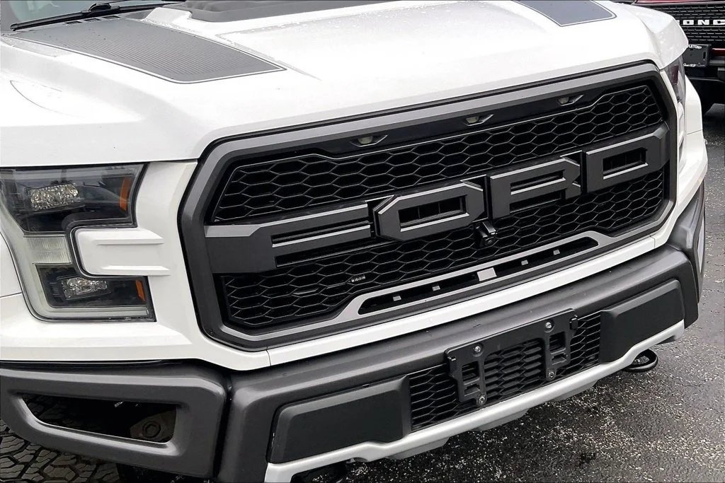 Certified Used 2019 Oxford White Ford Raptor image 30