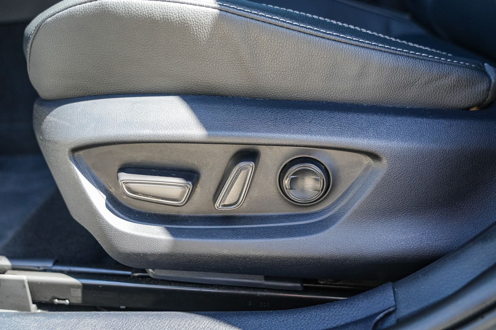 Certified Used 2025 White Toyota SE image 21