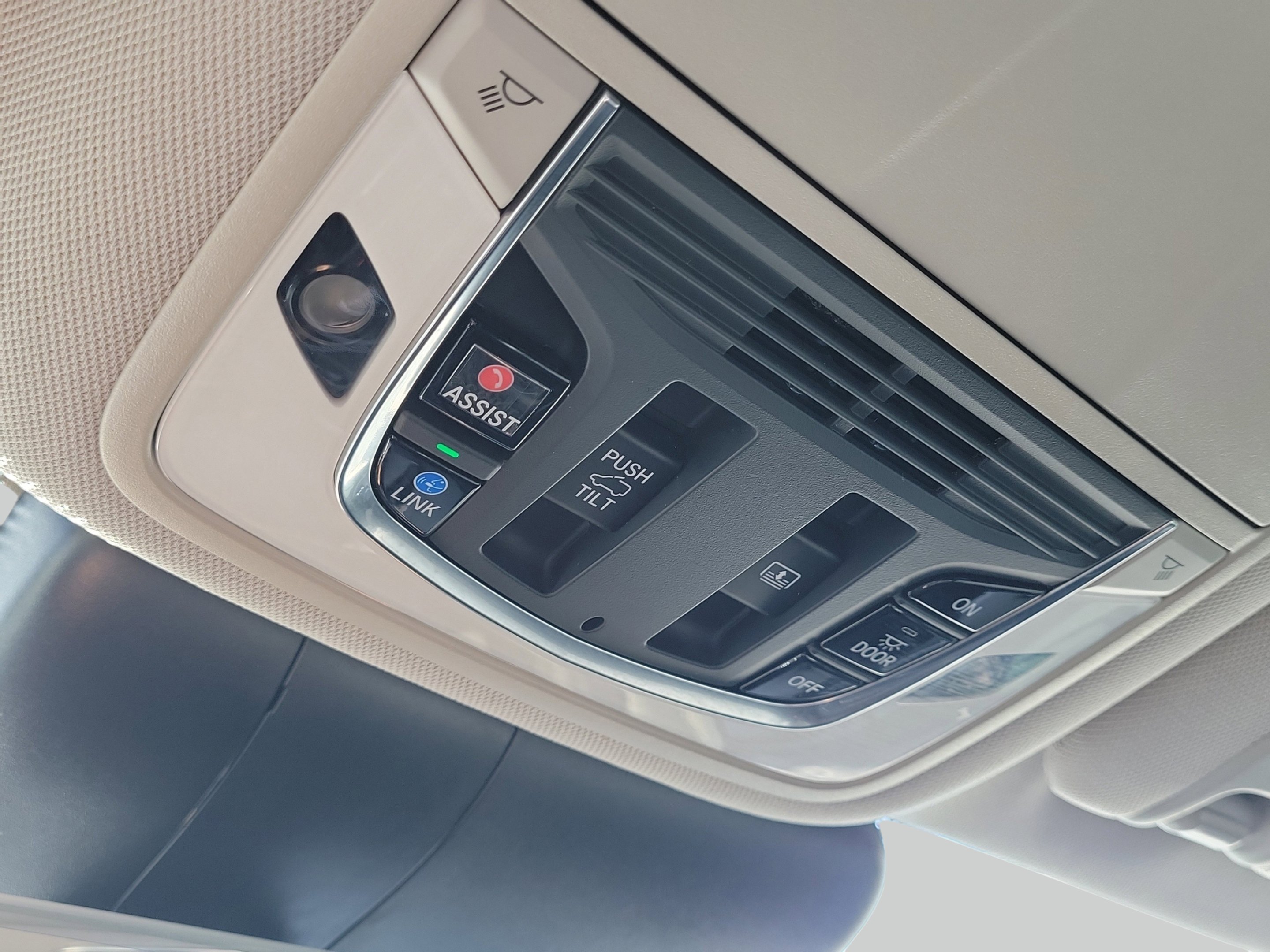 Used 2020 Black Acura Technology Package image 32