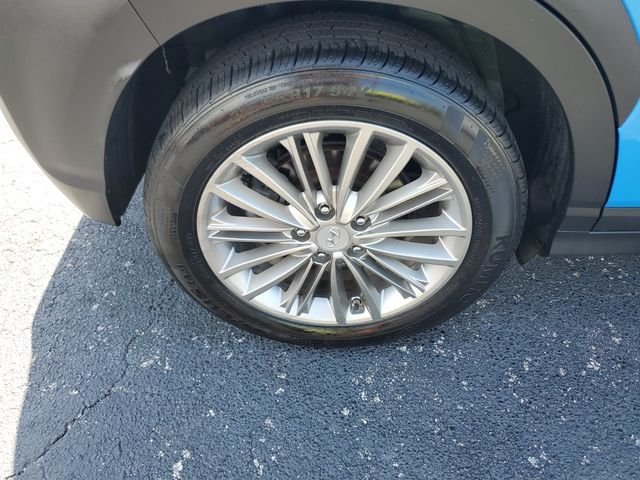 Used 2018 Blue Hyundai SEL image 29
