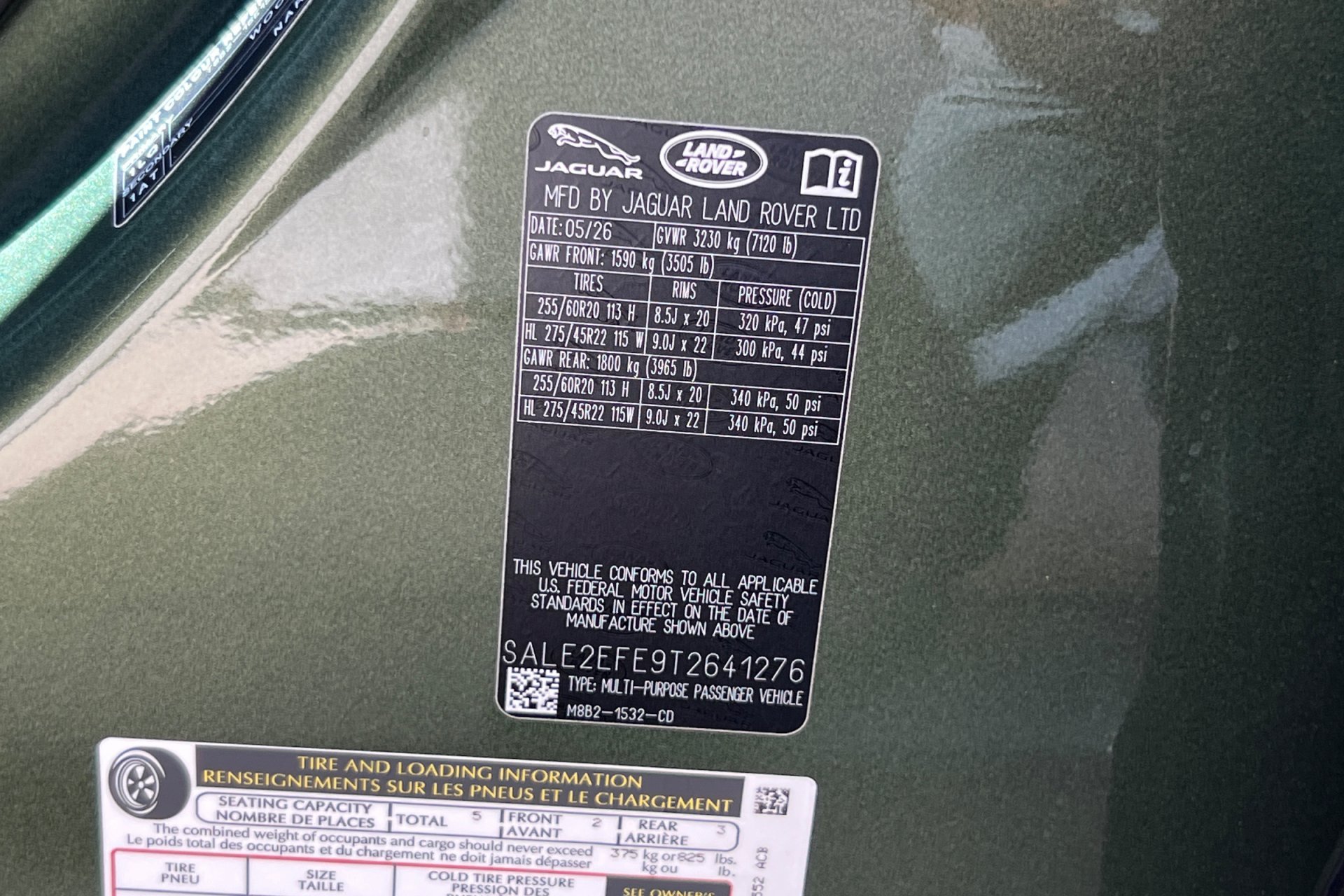 New 2026 Woolstone Green Land Rover X-Dynamic SE image 30