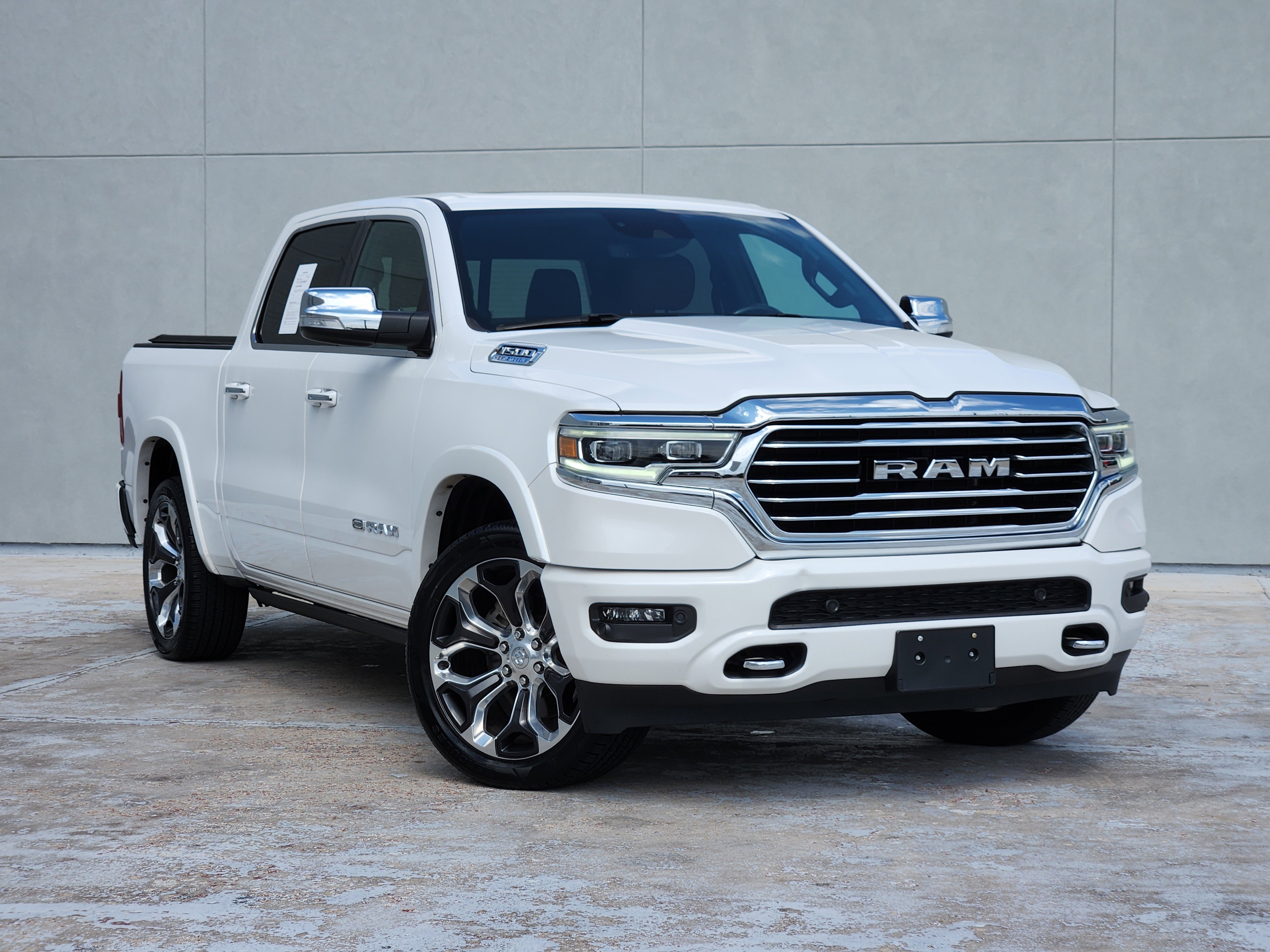 2021 RAM 1500 Longhorn 4x4 Crew Cab 5'7's photo