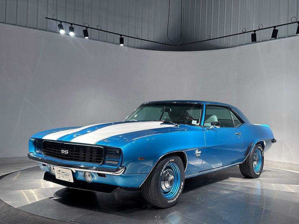 Used 1969 Blue Chevrolet  image 2