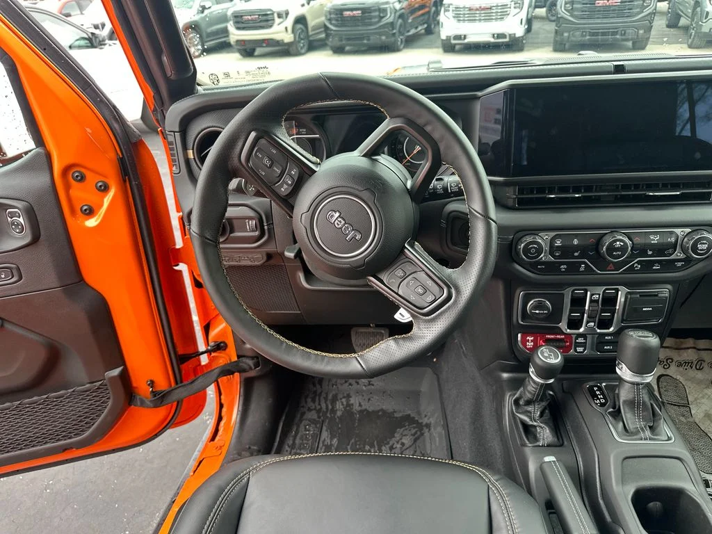 2025 Jeep Wrangler 4-Door Rubicon 392 Final Edition - Photo 14