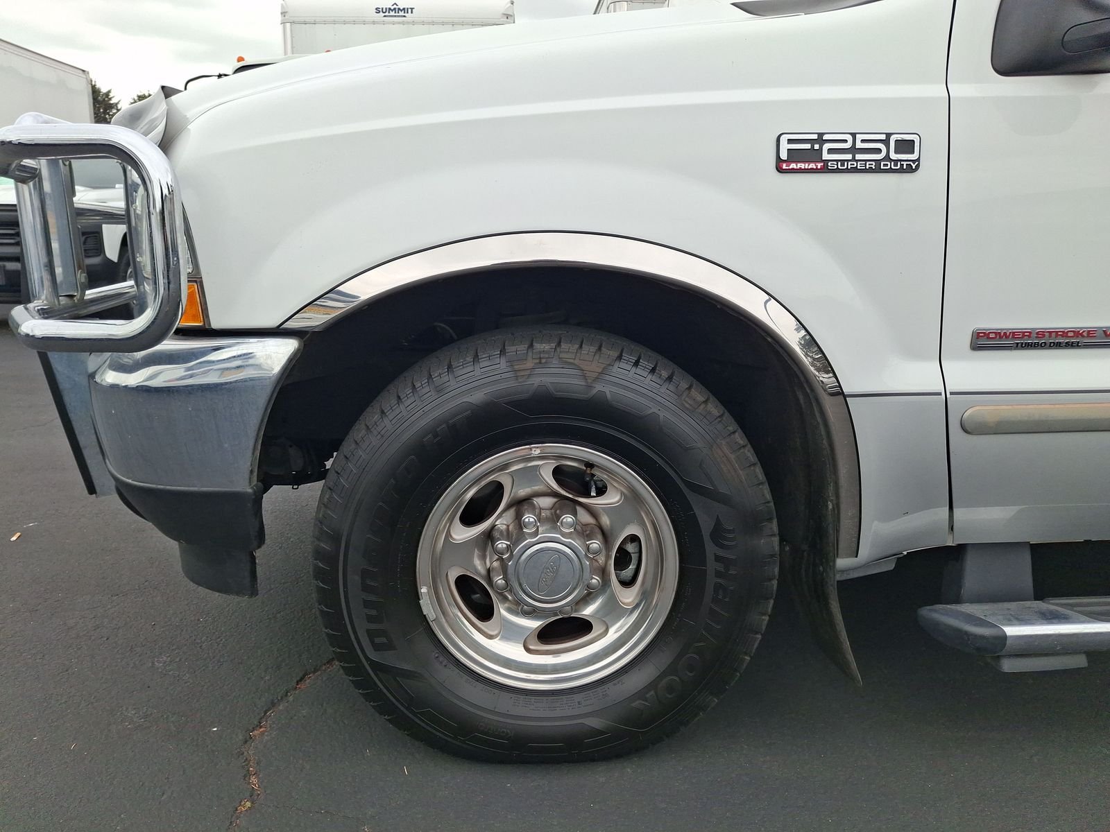 Used 2004 White Ford XL image 22