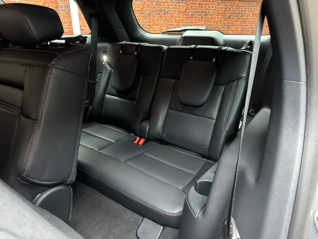 New 2026 Carbonized Gray Metallic Ford ST-Line image 3