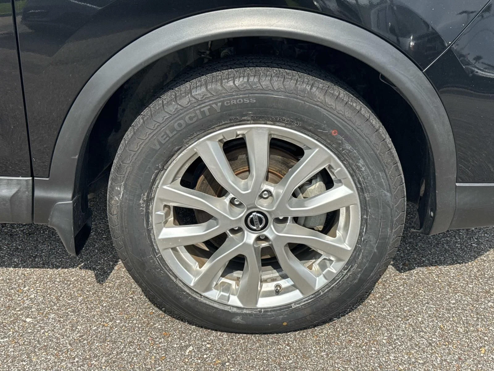 Used 2021 Black Nissan S image 4
