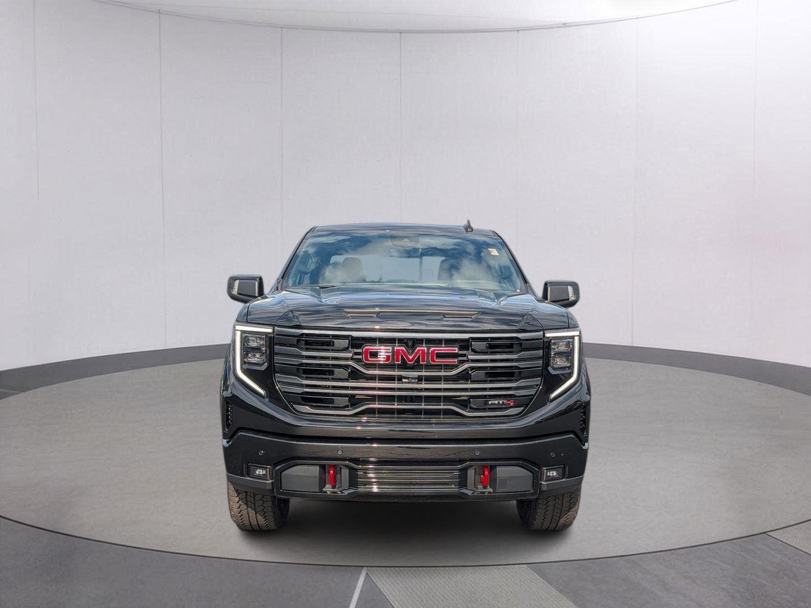 2026 GMC Sierra 1500 AT4 - Photo 9