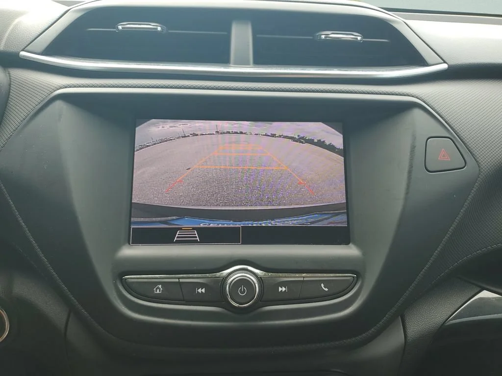 Used 2023 STERLING GRAY METALLIC Chevrolet LT image 20