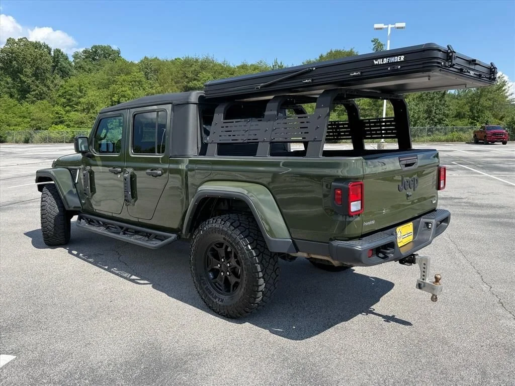 Used 2022 Green Jeep Willys image 4