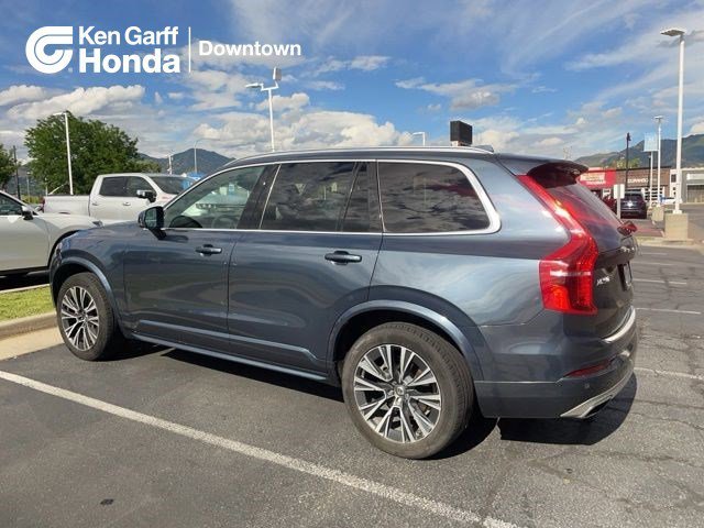 2021 Volvo XC90 T5 Momentum AWD's photo