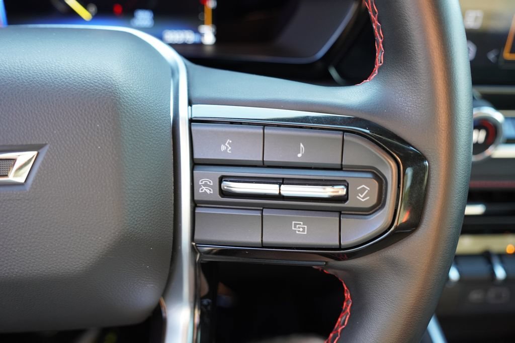 2023 Chevrolet Colorado Z71 - Photo 31