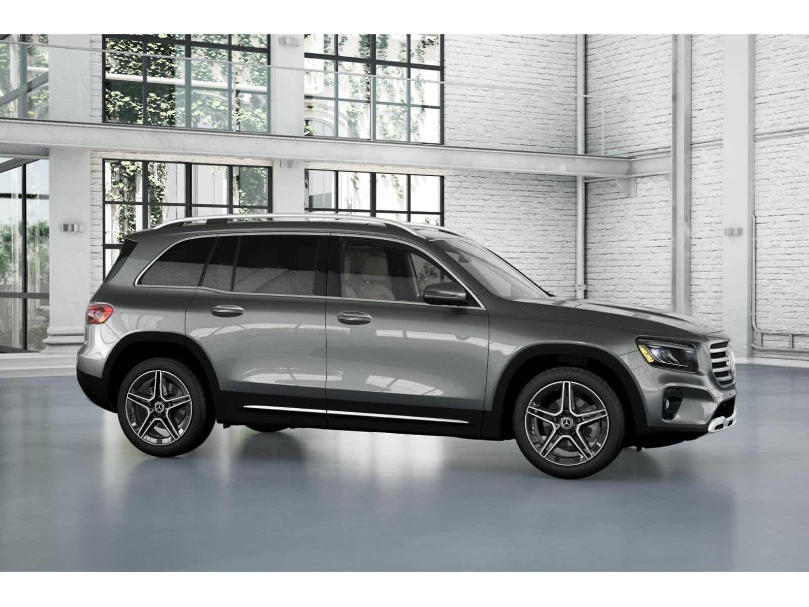 Used 2026 Mountain Grey Metallic Mercedes-Benz GLB 250 image 14