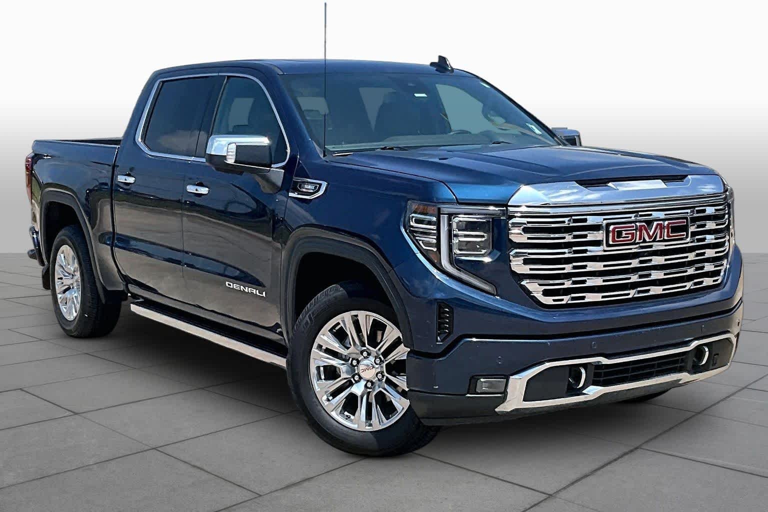 Used 2023 Pacific Blue Metallic GMC Denali image 3
