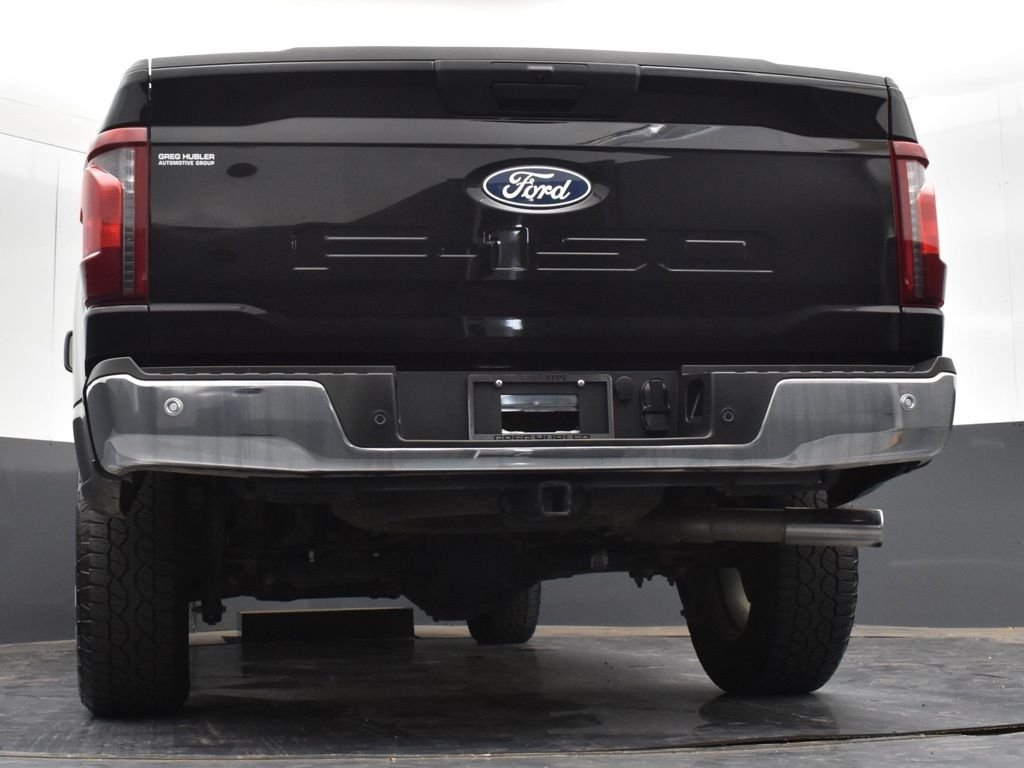 Used 2025 Black Ford XLT image 27