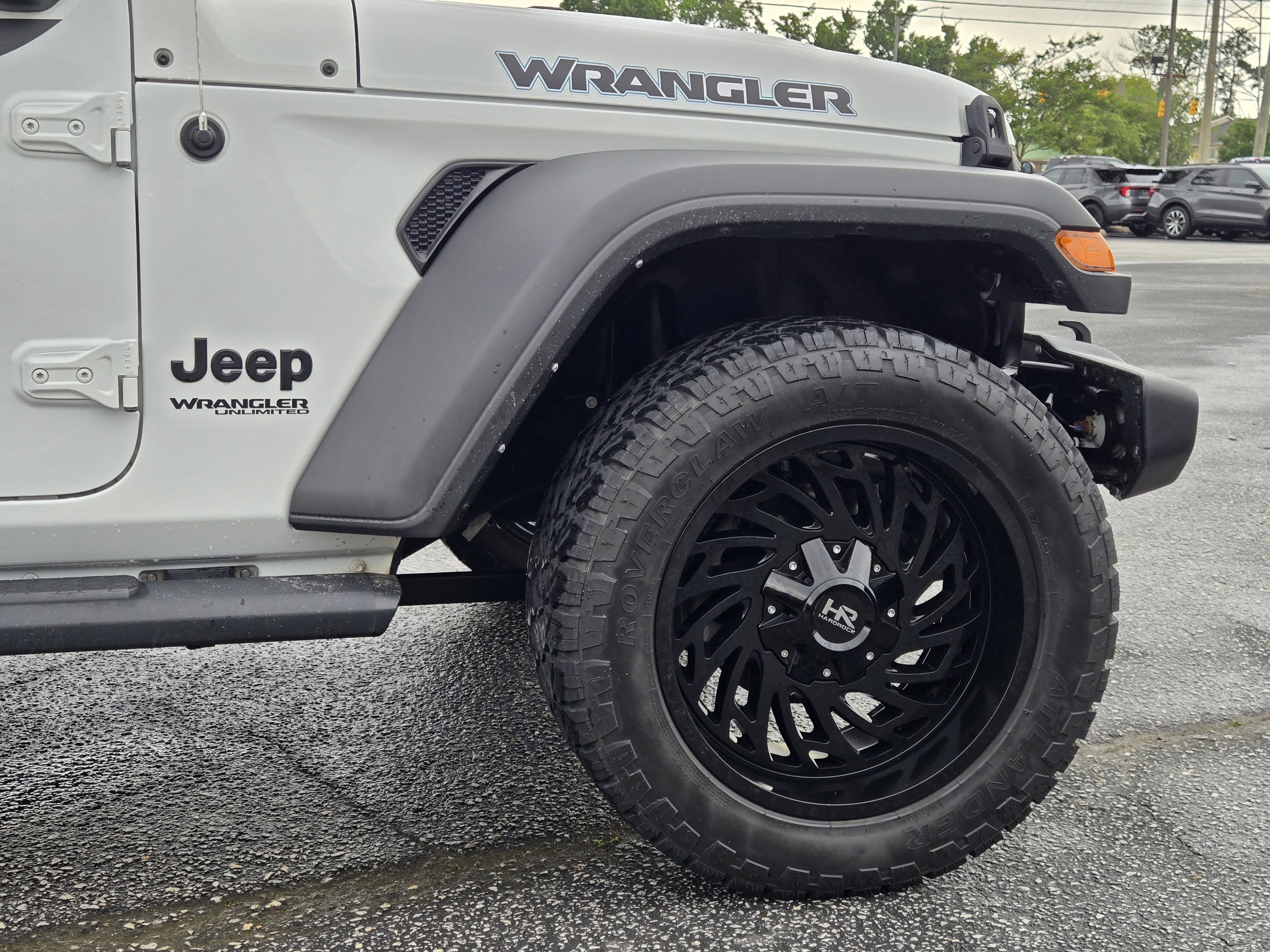 Certified Used 2022 Bright White Clearcoat Jeep Unlimited Sport image 12