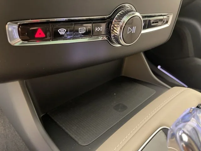 2026 Volvo XC90 Plus - Photo 32