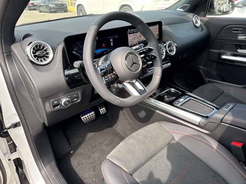 2025 Mercedes-Benz GLA GLA35 AMG - Photo 10