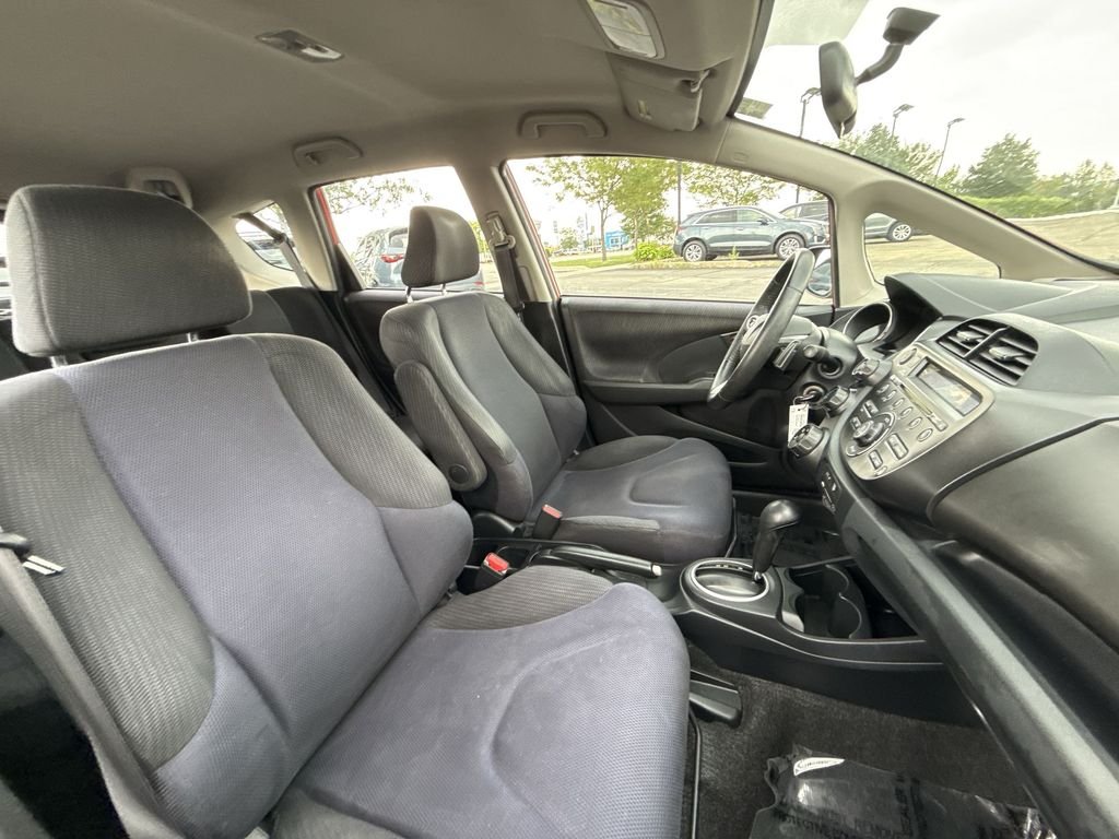Used 2013  Honda Sport image 24
