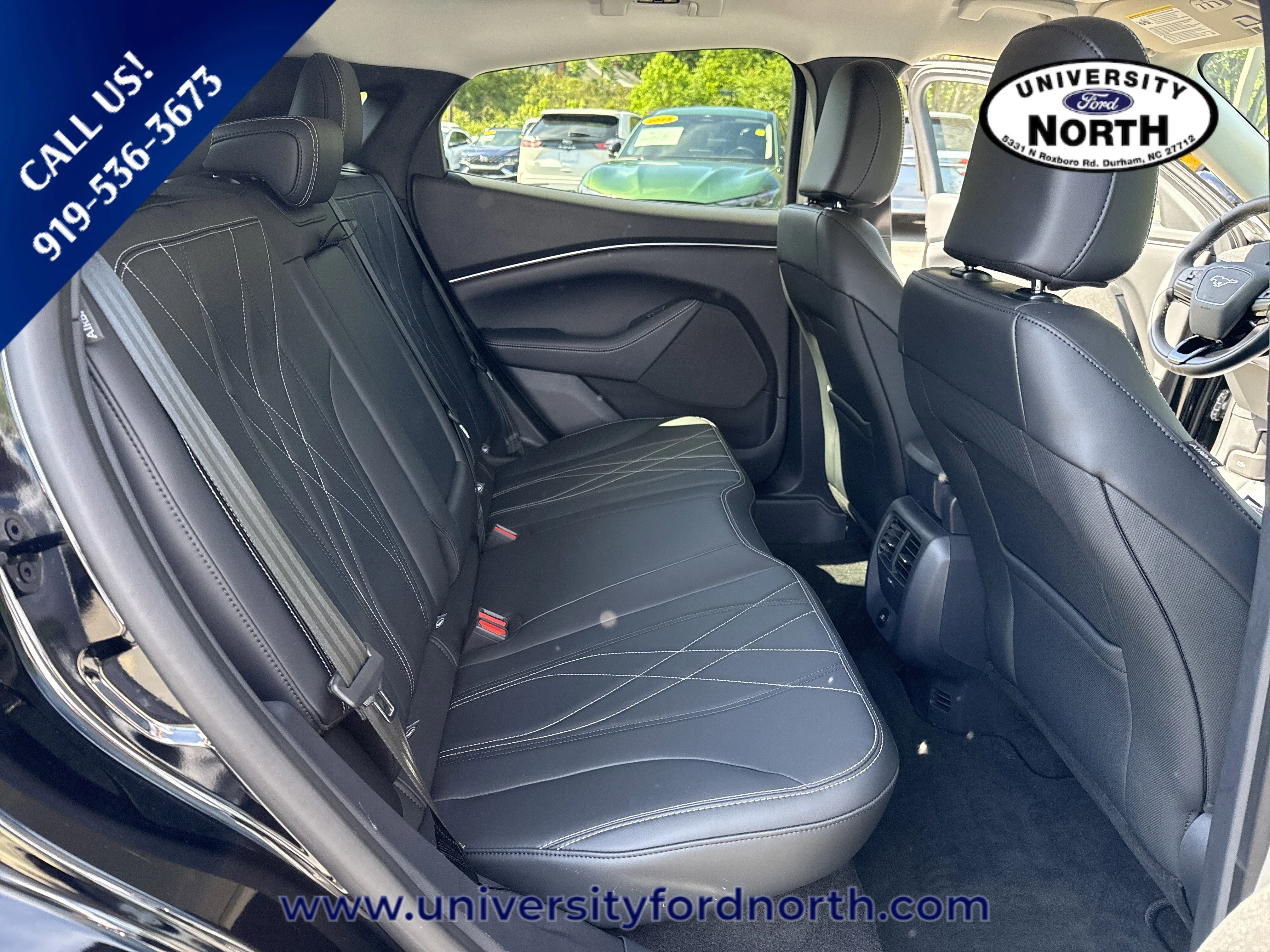 Used 2025 Shadow Black Ford Select image 38