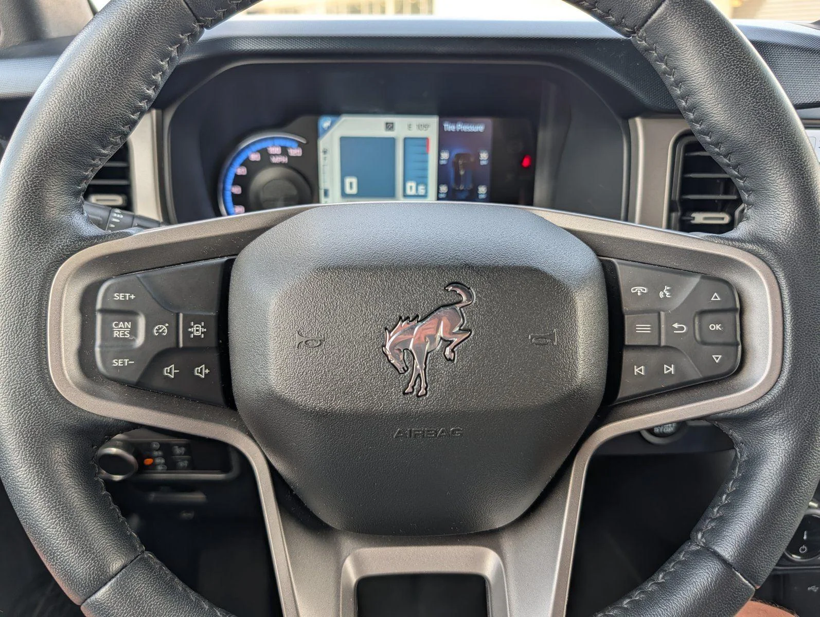 Used 2022 Carbonized Gray Ford Outer Banks image 21