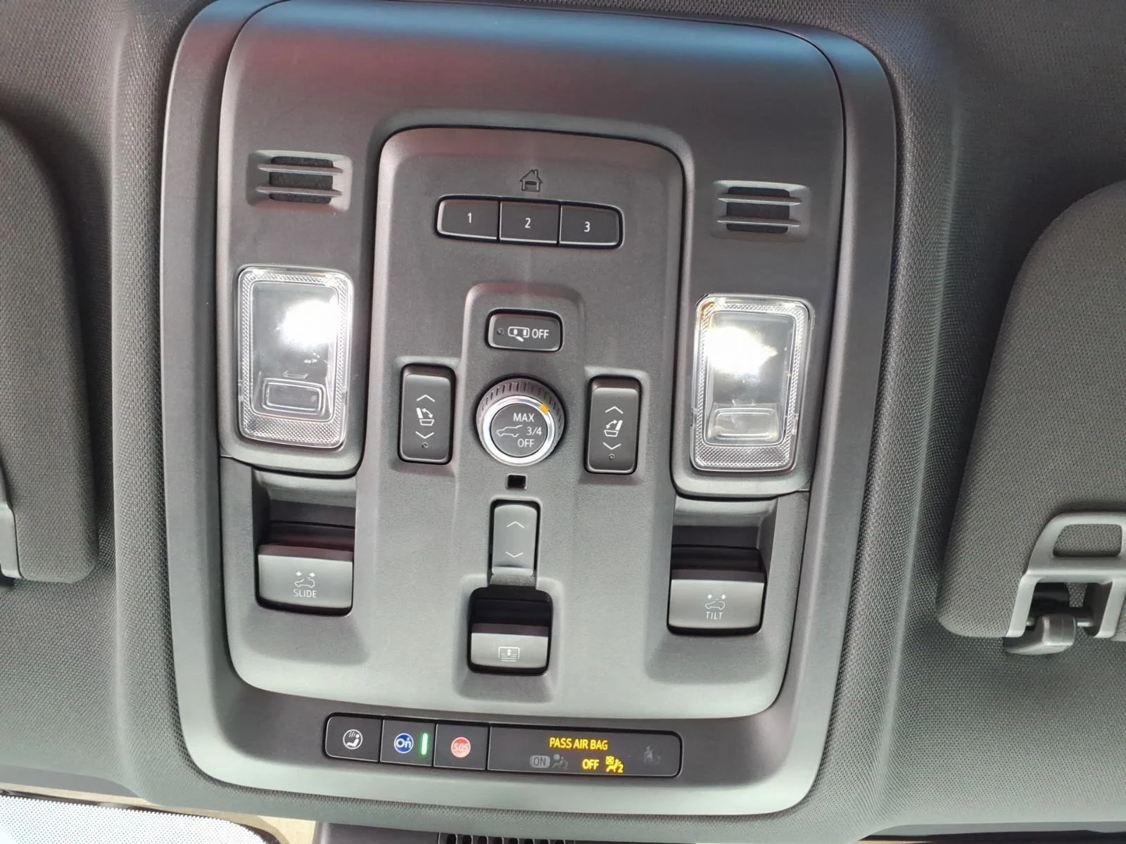 Used 2023 Black Chevrolet High Country image 27