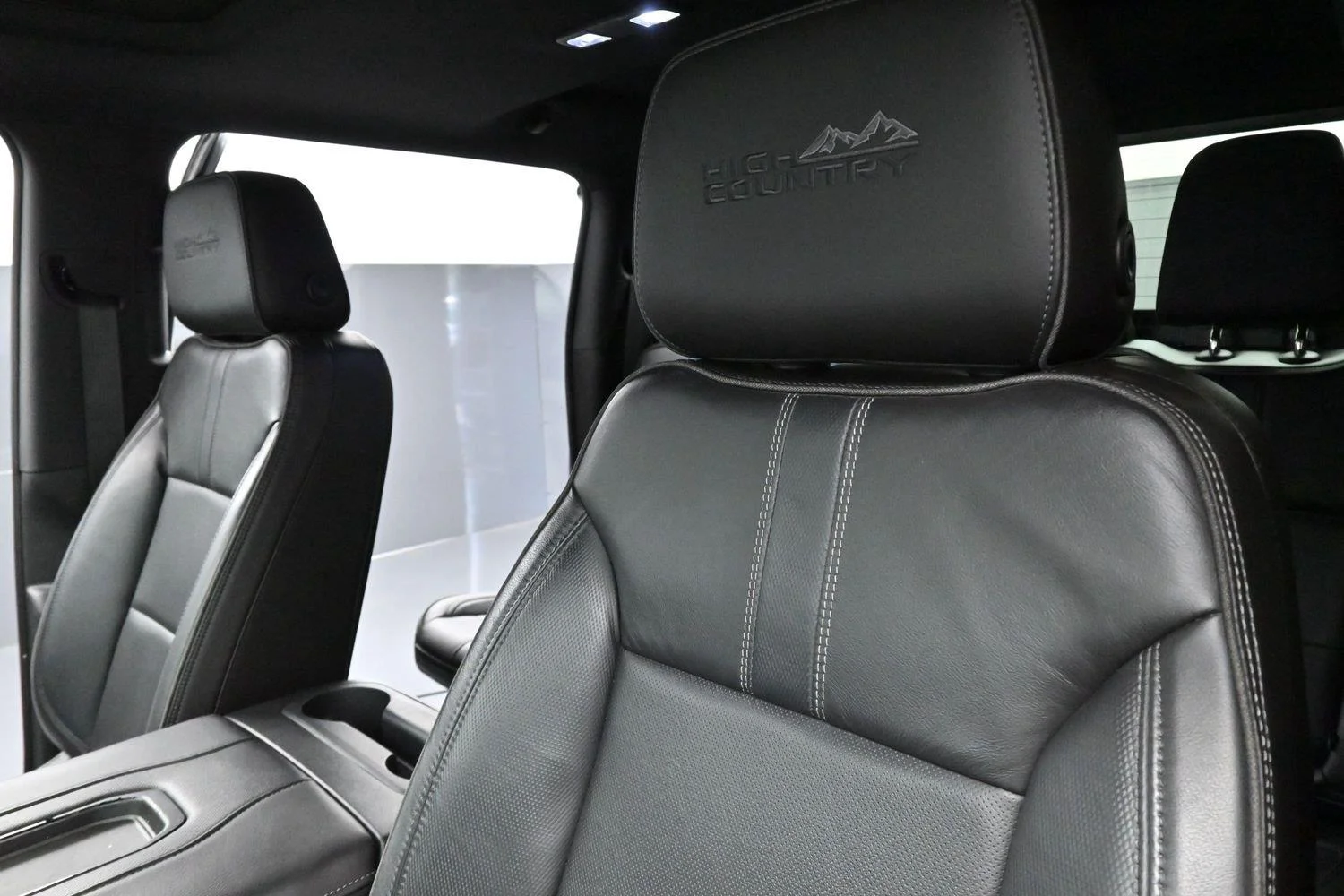 Used 2019 Satin Steel Metallic Chevrolet High Country image 15