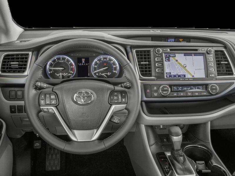 Used 2016 Midnight Black Metallic Toyota XLE image 4