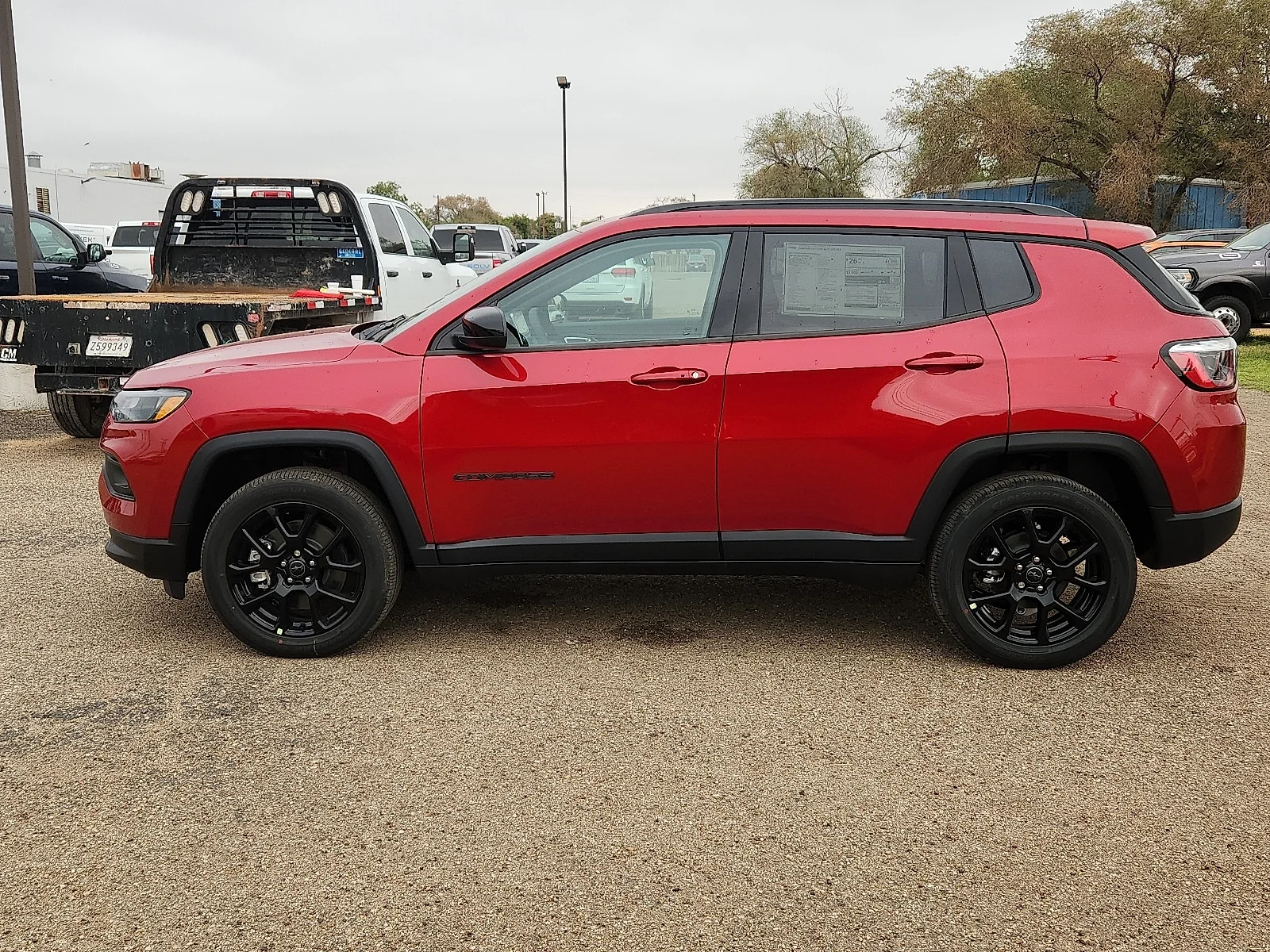 New 2026 PR6 Red Hot Pea Jeep LATITUDE 4X4 image 2