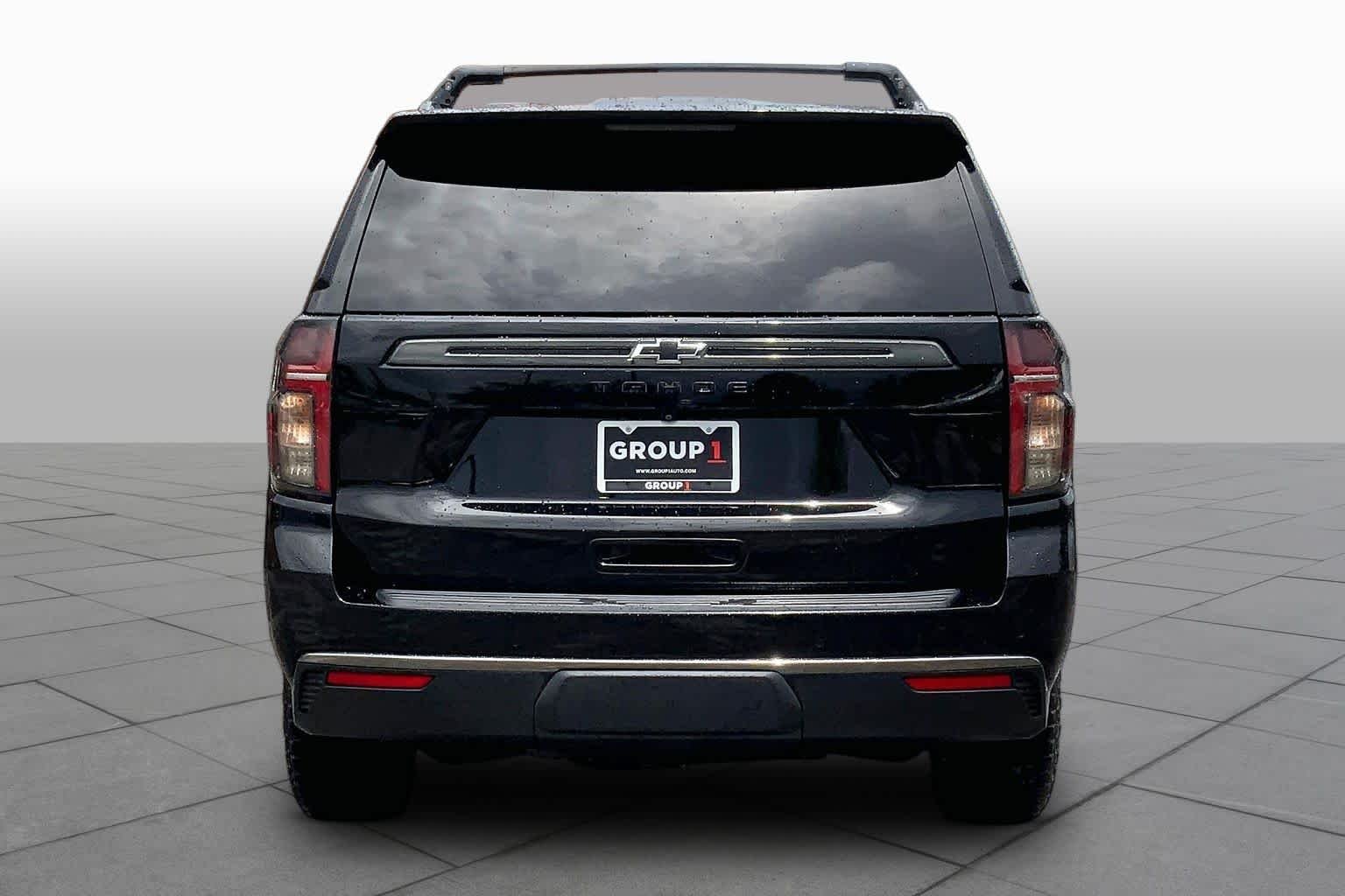 Used 2022 Black Chevrolet Z71 image 5