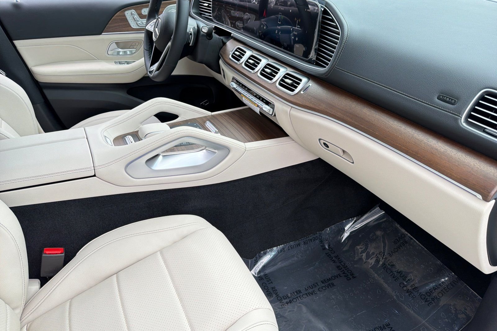 New 2026 Polar White Mercedes-Benz GLS 450 image 9