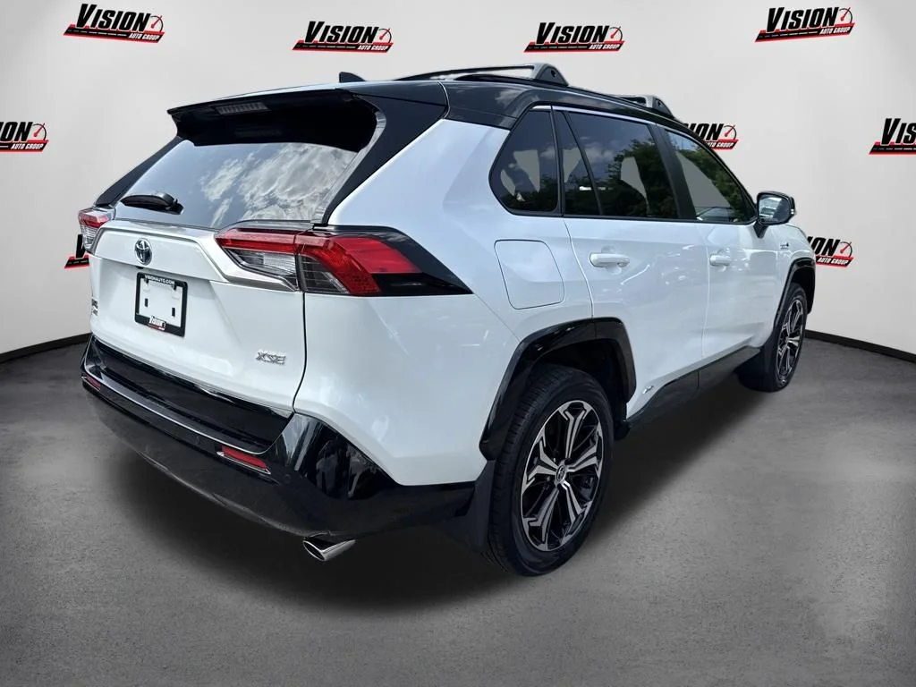 Used 2023 White Toyota XSE image 5