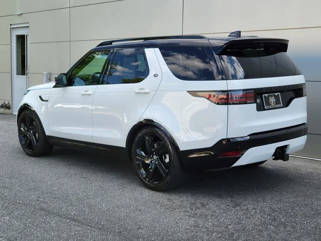 Used 2025 Fuji White Land Rover Dynamic SE image 3