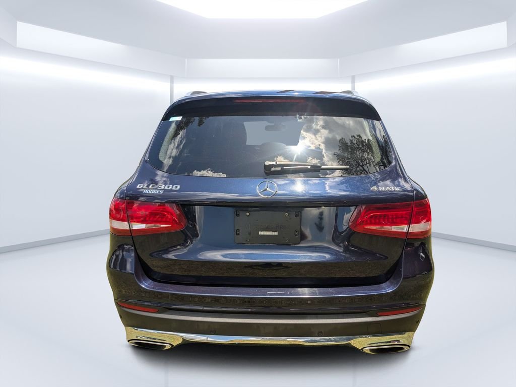 Used 2016 Blue Mercedes-Benz GLC 300 image 4