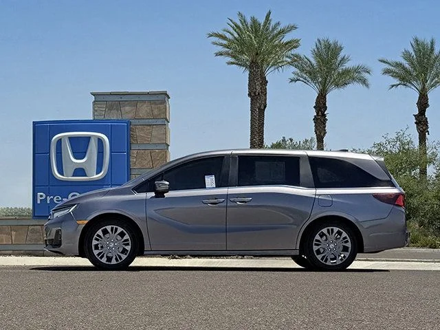 2026 Honda Odyssey Touring - Photo 7