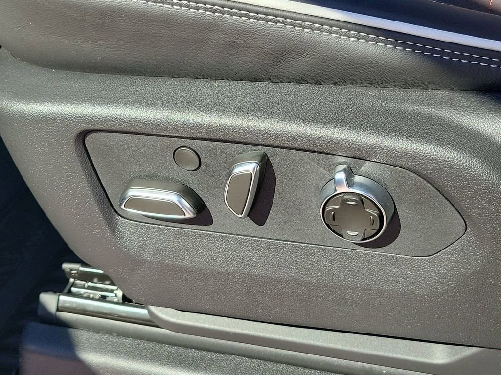2026 GMC Sierra 1500 AT4X - Photo 29