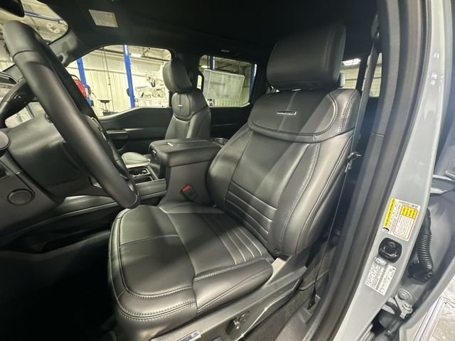New 2026 Glacier Gray Metallic Tri-Coat Ford F-250® Platinum® image 17