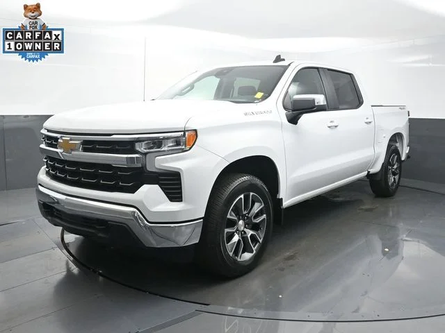 Used 2023 White Chevrolet LT image 1