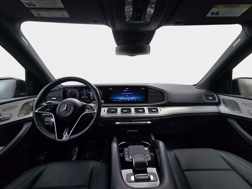 Used 2025  Mercedes-Benz GLS 450 image 10