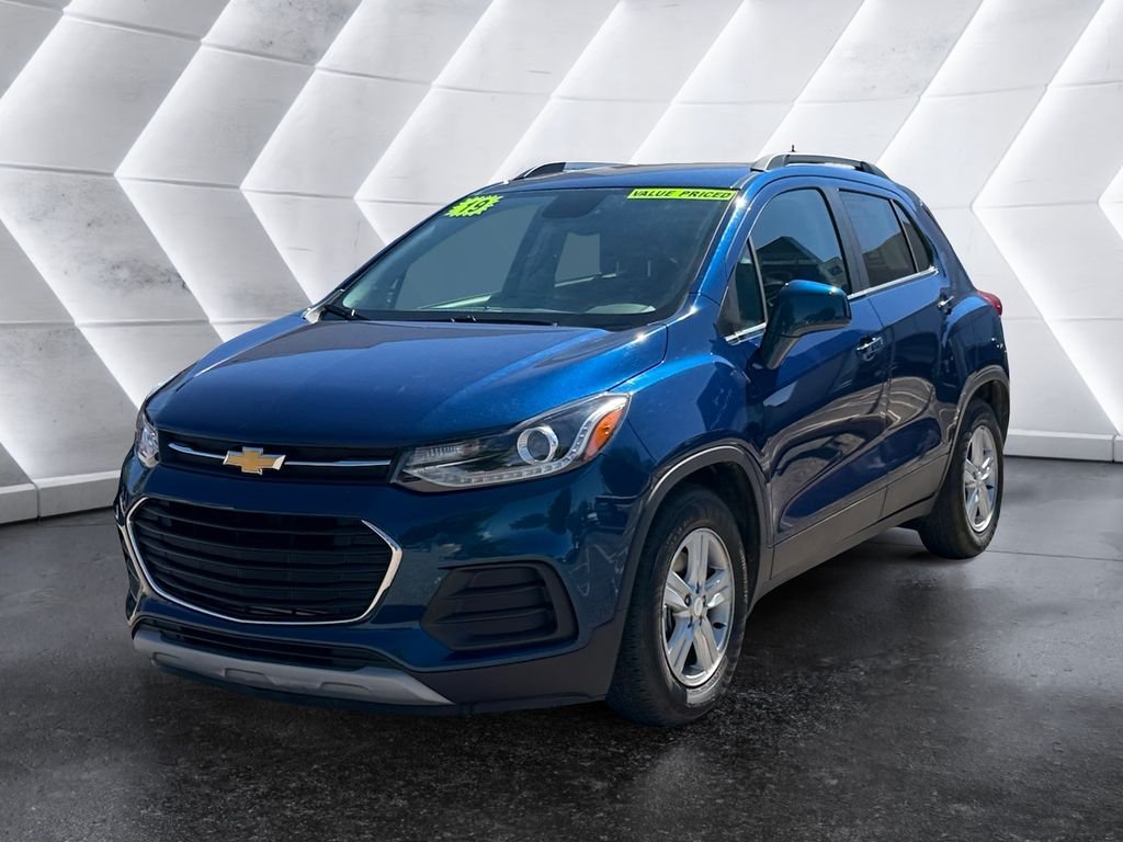 Used 2019 Blue Chevrolet LT image 3