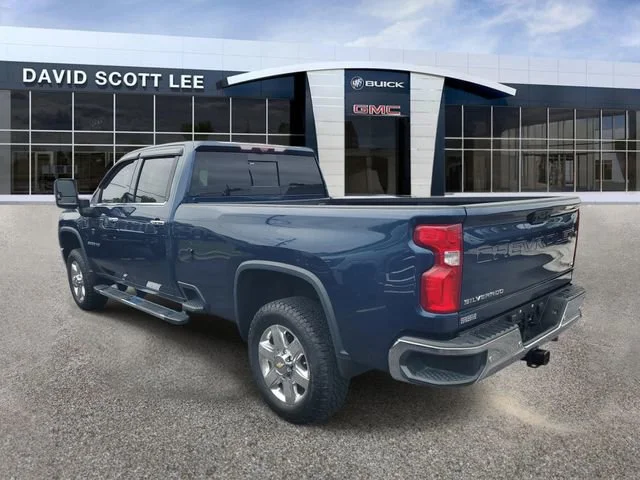 Used 2021 Northsky Blue Metallic Chevrolet LTZ image 3