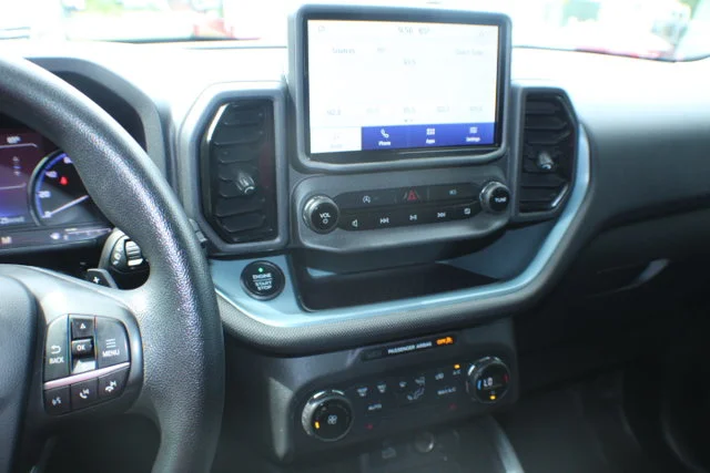 Used 2021  Ford Badlands image 9