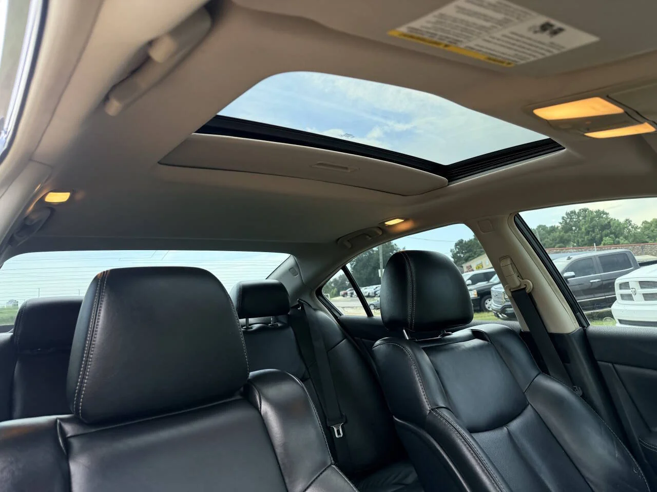 Used 2012 Other Nissan 3.5 SV 4dr Sedan image 17