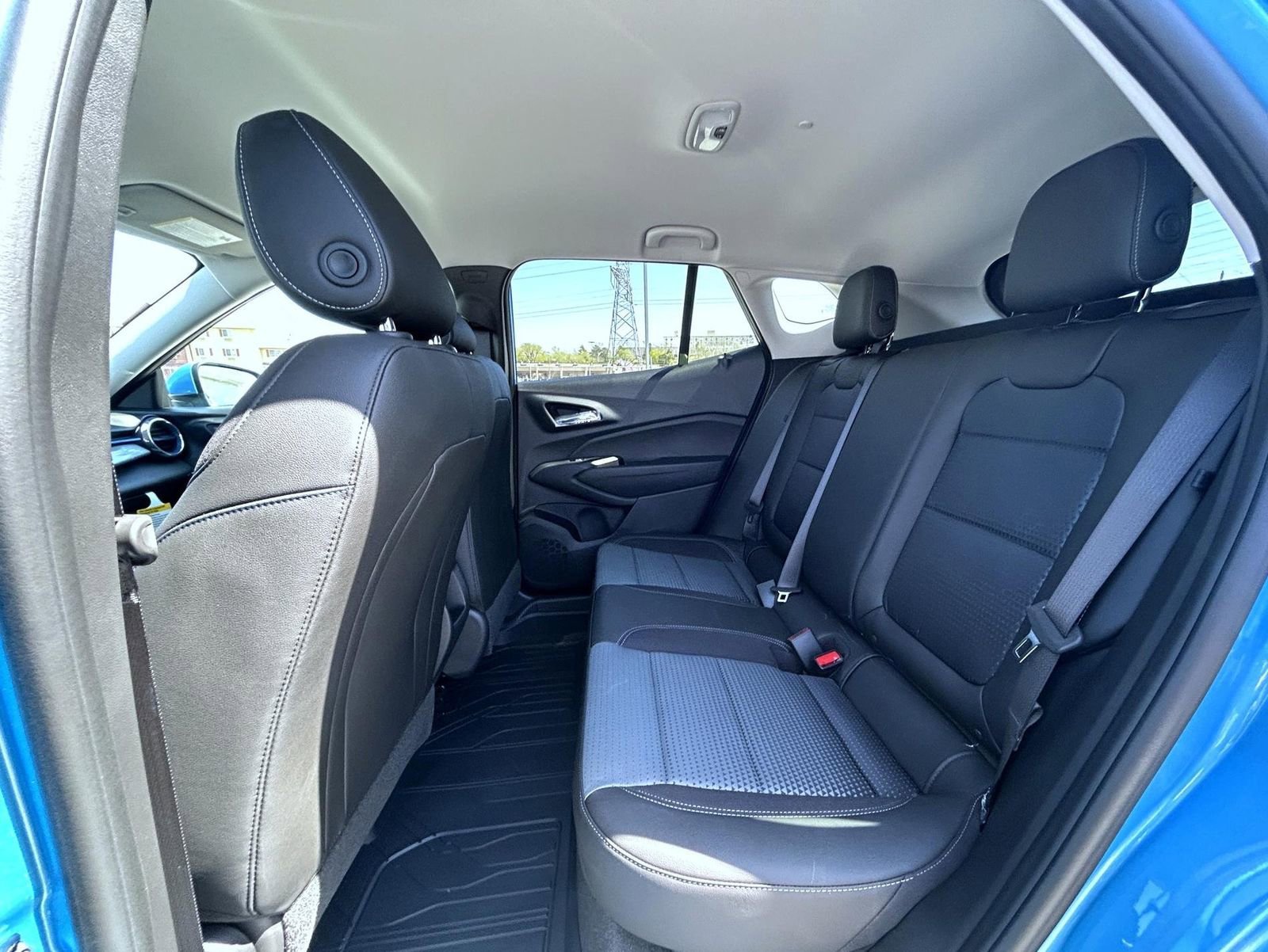 2026 Chevrolet Trax LT - Photo 18