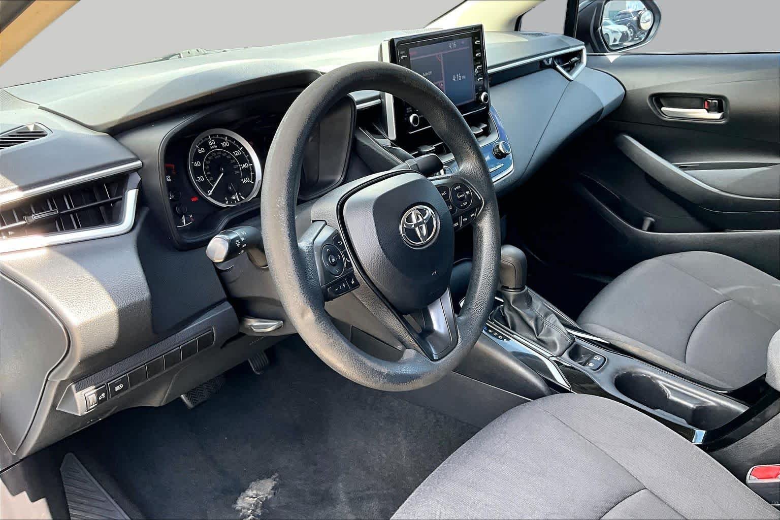Used 2020 Celestite Toyota LE image 17