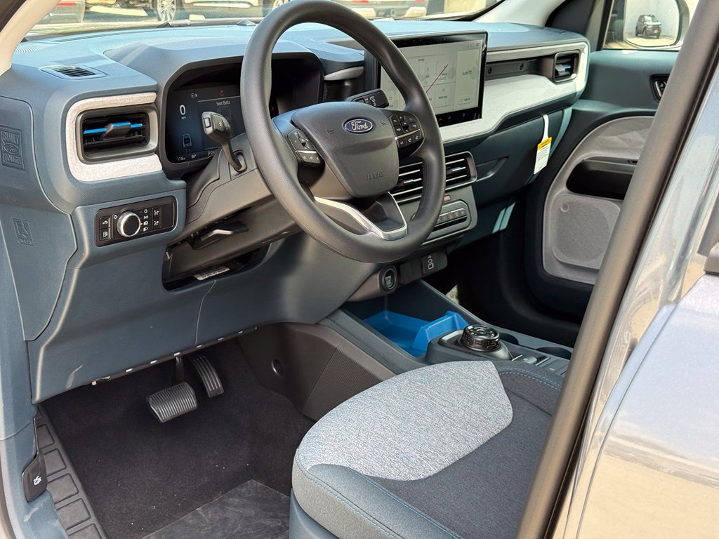 New 2026 Carbonized Gray Metallic Ford XLT image 6